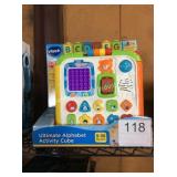 1 LOT V TECH ALPHABET ACTIVITY CUBE