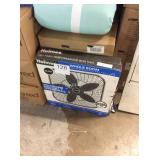1 CTN BOX FAN