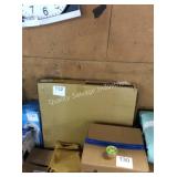 1 CTN BLACK UNISAW TABLE BOARD