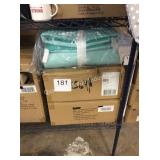 1 LOT TEE PEE FLOOR MATS