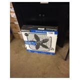 1 CTN BOX FAN