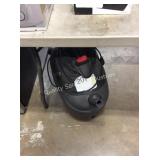 1 LOT DAYTON WET DRY VAC