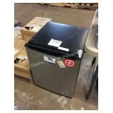 1 LOT WP COMPACT REFRIGERATOR