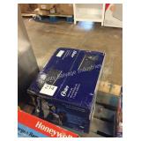 1 LOT OSTER MICROWAVE