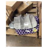 1 LOT VIKINGS TOTE BAGS