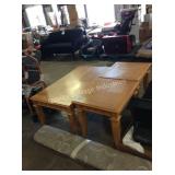 1 LOT COFFEE AND END TABLES