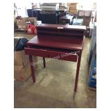 1 LOT DESK