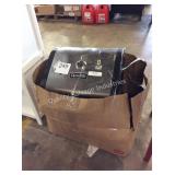 1 LOT DYNA GLOW GAS GRILL