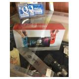 1 LOT NINTENDO SWITCH (DISPLAY)