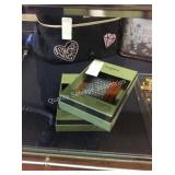 1 LOT 2 LEATHER CARD WALLETS (DISPLAY)