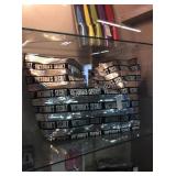 1 LOT VICTORIA SECRET TOTE BAG (DISPLAY)