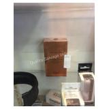 1 LOT DIOR BRONZE PERFUME (DISPLAY)