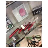 1 LOT KITCHEN KNIFE SET (DISPLAY)