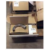 1 LOT DELTA KITCHEN FAUCET