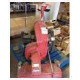 1 LOT CLARK FLOOR CLEANING MACHINE