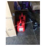 1 LOT (2) 5 GAL GAS CANS