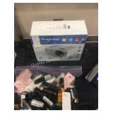 1 BLOT LED PROJECTOR (DISPLAY)