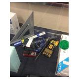 1 LOT ASST TOOLS (DISPLAY)