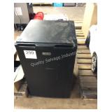 1 LOT EMERSON COMPACT REFRIGERATOR