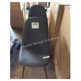 1 LOT 2 DINING CHAIRS