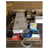 1 SKID STORE MERCHANDISE