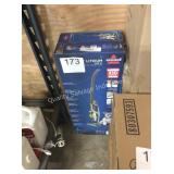 1 LOT BISSELL CORDLESS VAC