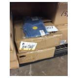 2 CTN CHILDRENS JEANS