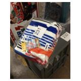 1 LOT BEACH TOWELS