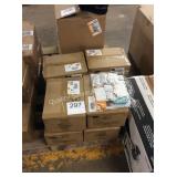 1 LOT STORE MERCHANDISE