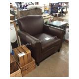 1 LOT ACCENT CHAIR