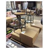 1 LOT 4 BAR STOOLS