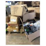 1 SKID STORE MERCHANDISE