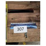 60ct AA batteries