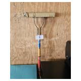 19-tine adjustable thatch rake