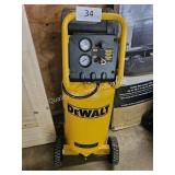 dewalt 225psi compressor (damaged)