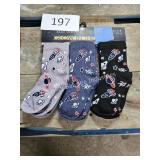 2-3pr glown N the dark kids socks size 6-8