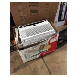 1 LOT FRIGIDAIRE A/C