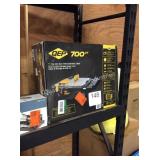 1 LOT WET TILE SAW