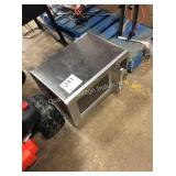 1 LOT MIDEA MICROWAVE