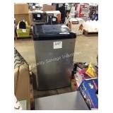 1 LOT KENMORE COMPACT REFRIGERATOR