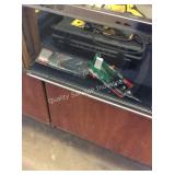 1 LOT 2 WISS SNIPS (DISPLAY)