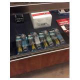 1 LOT RAYOVAC FLASHLIGHTS (DISPLAY)