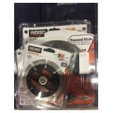 1 LOT RIDGID SAW BLADES (DISPLAY)