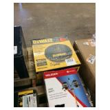 1 LOT DEWALT PRESSURE SURFACE CLEANER