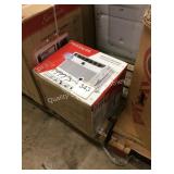 1 LOT FRIGIDAIRE A/C