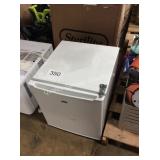 1 LOT SUNBEAM COMPACT REFRIGERATOR