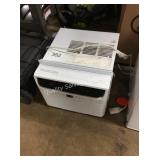 1 LOT FRIGIDAIRE A/C