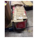 1 LOT 7FT PRELIT TREE