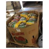 1 SKID SCOTTS TURF BUILDER