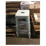1 LOT 2 BAR STOOLS